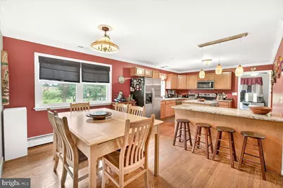 9712 Thompson Drive, Ijamsville, MD 21754 - Photo 6