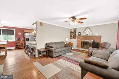 9712 Thompson Drive, Ijamsville, MD 21754 - Photo 4
