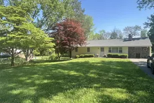 9712 Thompson Dr, Ijamsville, MD 21754 - Photo 2