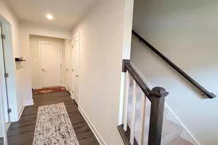 8663 Shady Pines Dr, Frederick, MD 21704 - Photo 2