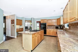 9051 Brookhaven Terrace, Frederick, MD 21701 - Photo 6