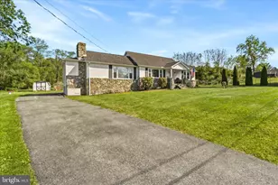 6349 Browns Quarry Rd, Sabillasville, MD 21780 - Photo 4