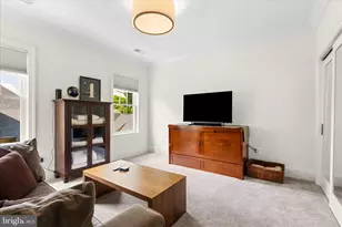 401 W 2nd St, Frederick, MD 21701 - Photo 50