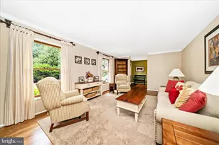 8604 Burnt Hickory Cir, Frederick, MD 21704 - Photo 6