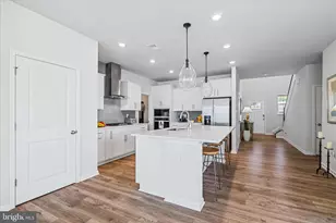 493 Hanson St, Frederick, MD 21701 - Photo 4