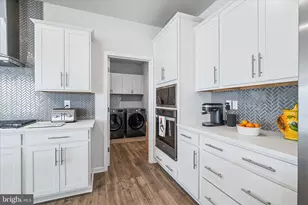 493 Hanson St, Frederick, MD 21701 - Photo 6