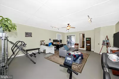 2 N 2nd Street, Woodsboro, MD 21798 - Photo 20