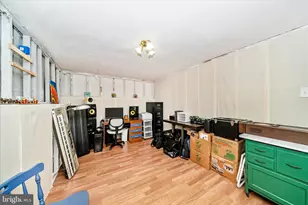 212 Wintergreen Ln, Brunswick, MD 21716 - Photo 32