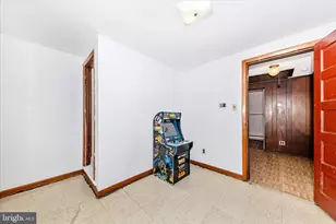 216 N Delaware Ave N, Brunswick, MD 21716 - Photo 20