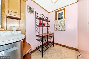 216 N Delaware Ave N, Brunswick, MD 21716 - Photo 14