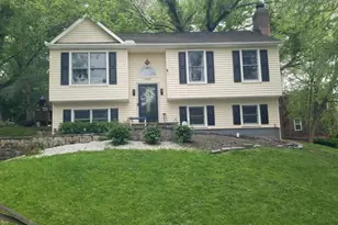 10801 Glade Ct, New Market, MD 21774 - Photo 2