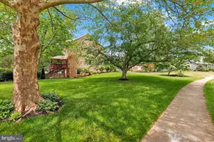 255 Braeburn Dr, Walkersville, MD 21793 - Photo 2