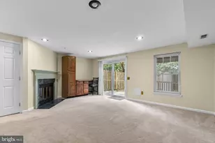 7069 Bradshaw Ct W, Frederick, MD 21703 - Photo 20