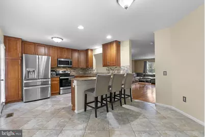 7069 Bradshaw Court W, Frederick, MD 21703 - Photo 8