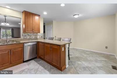 7069 Bradshaw Court W, Frederick, MD 21703 - Photo 12