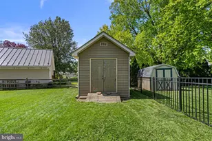 205 Oakmanor Way, Walkersville, MD 21793 - Photo 44
