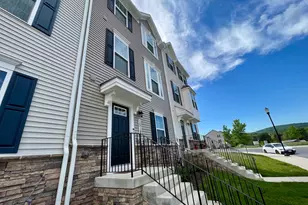 1518 Wilmer Park Ln, Frederick, MD 21703 - Photo 2