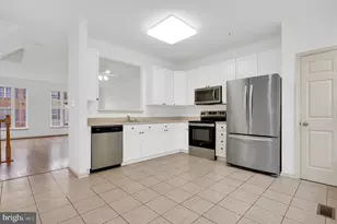 2495 Lakeside Drive, Frederick, MD 21702 - Photo 8