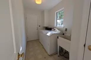 401 Westridge Cir, Mount Airy, MD 21771 - Photo 14