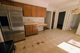 401 Westridge Cir, Mount Airy, MD 21771 - Photo 8