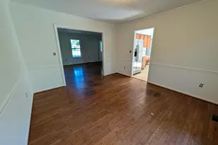 401 Westridge Cir, Mount Airy, MD 21771 - Photo 6