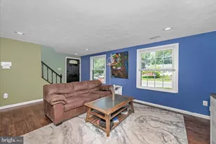 330 Heather Ridge Dr, Frederick, MD 21702 - Photo 4
