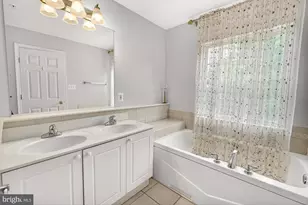 2572 Carrington Way, Frederick, MD 21702 - Photo 30