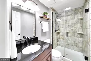 511 Hollyberry Way, Frederick, MD 21703 - Photo 14