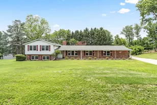 3318 Lowell Ln, Ijamsville, MD 21754 - Photo 1