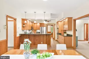 12048 Pleasant Walk Rd, Myersville, MD 21773 - Photo 10