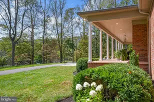 12048 Pleasant Walk Rd, Myersville, MD 21773 - Photo 2
