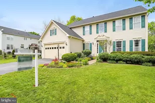1810 Beech Ct, Frederick, MD 21701 - Photo 2