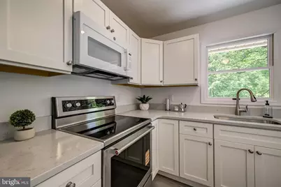 4420 Highboro Drive, Mount Airy, MD 21771 - Photo 10