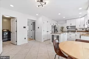 6114 Twain Dr, New Market, MD 21774 - Photo 8
