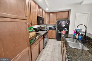 1858 Monocacy View Cir, Frederick, MD 21701 - Photo 18
