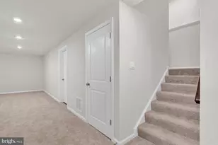 456 Hanson St, Frederick, MD 21701 - Photo 28