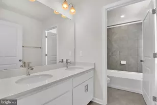 456 Hanson St, Frederick, MD 21701 - Photo 10