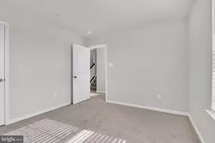 456 Hanson St, Frederick, MD 21701 - Photo 12