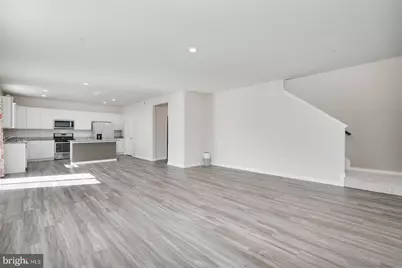 2085 Pomona Way, Frederick, MD 21702 - Photo 4