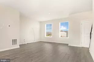 450 Herringbone Wy, Frederick, MD 21701 - Photo 6