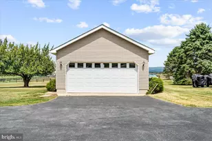 3938 Cherry Ln, Jefferson, MD 21755 - Photo 28