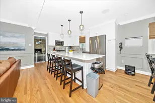 212 Baughmans Ln, Frederick, MD 21702 - Photo 10