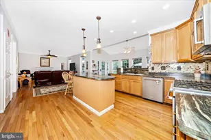 1805 Rainbow Falls Ct, Frederick, MD 21702 - Photo 8