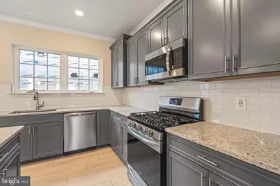 1421 Clingmans Dome Dr, Frederick, MD 21702 - Photo 14