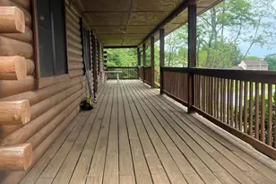 4720 Rocky Mills Dr, Frederick, MD 21703 - Photo 2