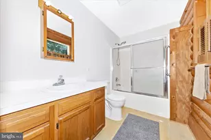 4720 Rocky Mills Dr, Frederick, MD 21703 - Photo 28