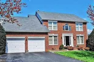 2425 Hunters Chase Ct, Frederick, MD 21702 - Photo 1