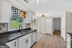 302 Spring Gate Ct, Mount Airy, MD 21771 - Photo 18