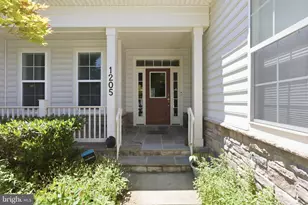1205 Volunteer Dr, Brunswick, MD 21716 - Photo 8