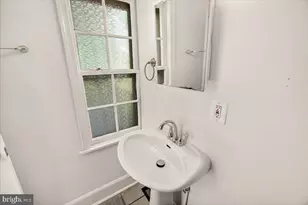 33 E South St, Frederick, MD 21701 - Photo 40